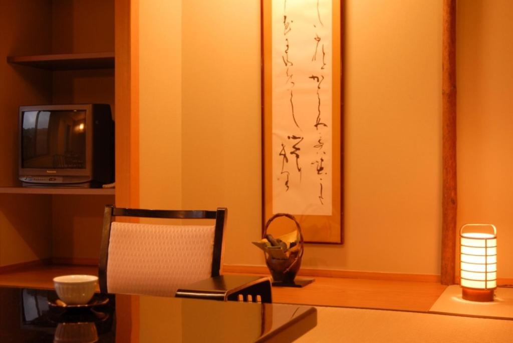 Marukyu Ryokan Izu  Ruang foto